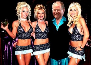 Kaum noch zu unterscheiden: Playboy Villa oder SPD Parteitag 2013?